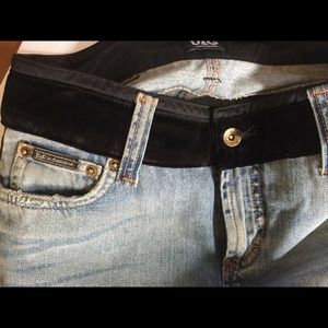 D & G pencil jean skirt with Black velvet trim